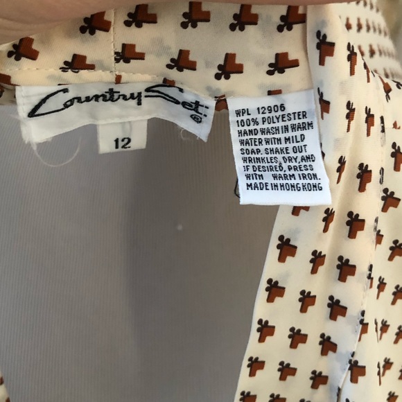 Vintage “Country Set” Feminine Western Button Up - Picture 7 of 8